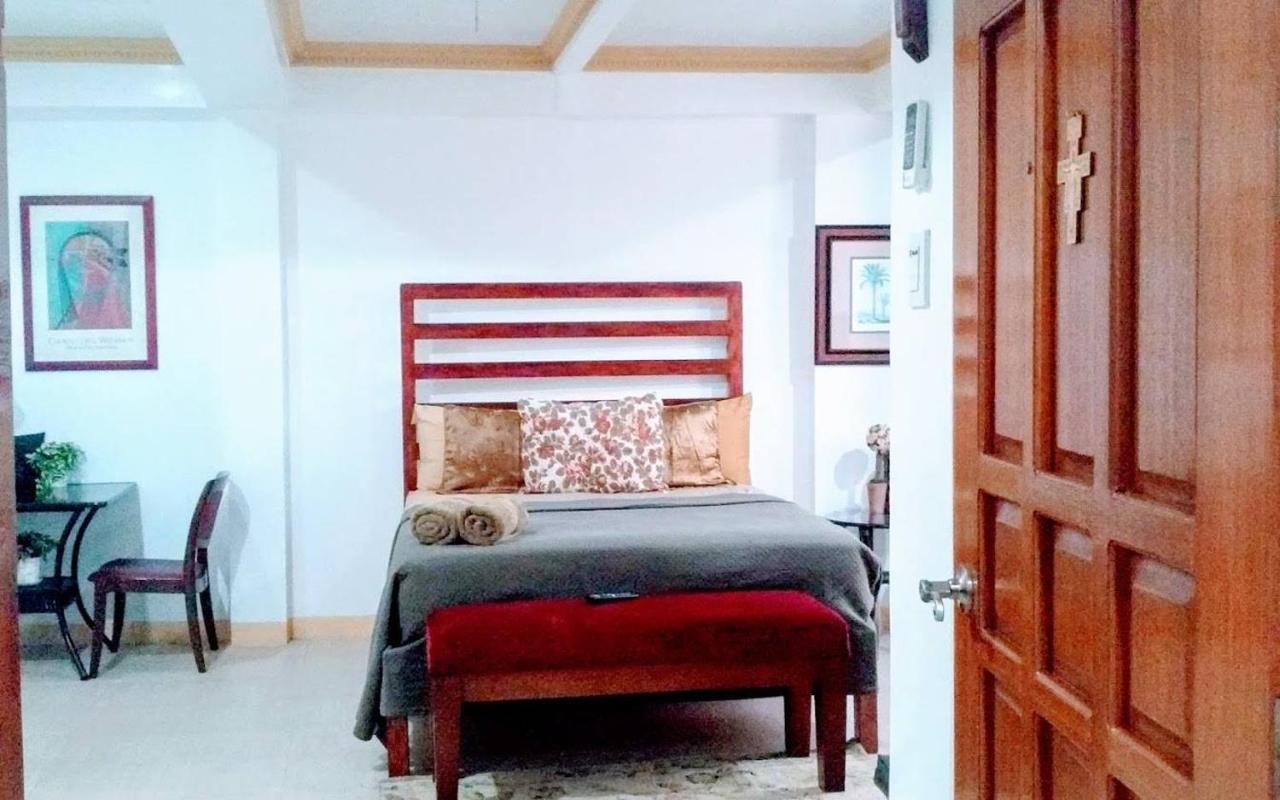 The Saint Joseph Residential Suites Lucena Ngoại thất bức ảnh