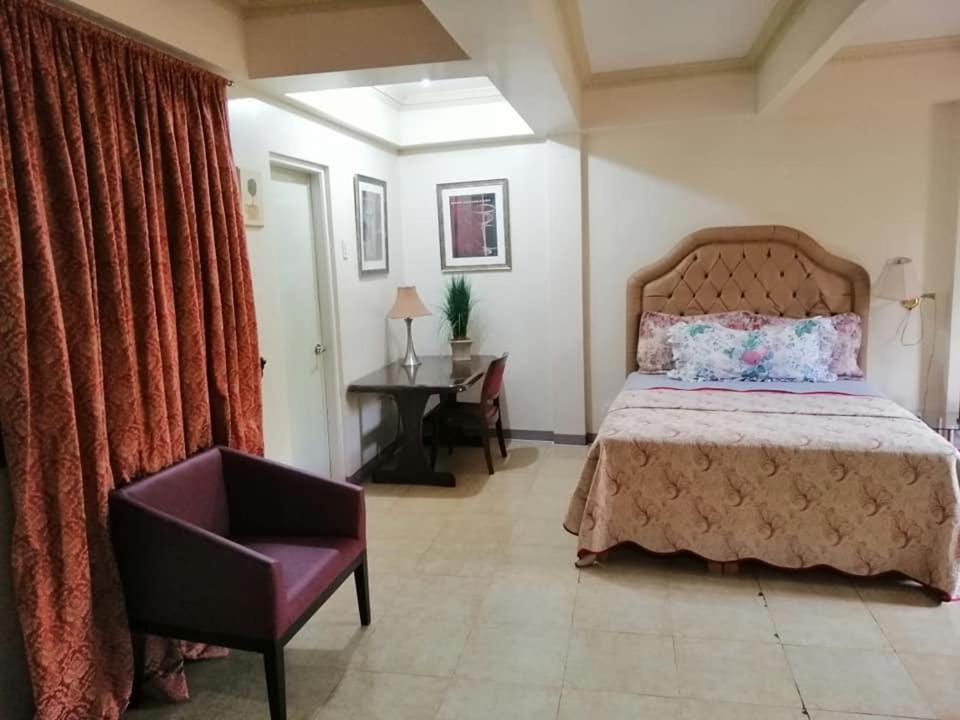 The Saint Joseph Residential Suites Lucena Ngoại thất bức ảnh